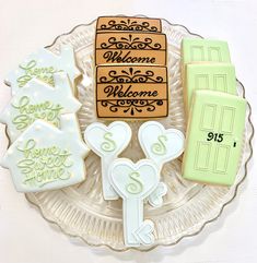 Welcome Cake With Cookies and Key Shapes 